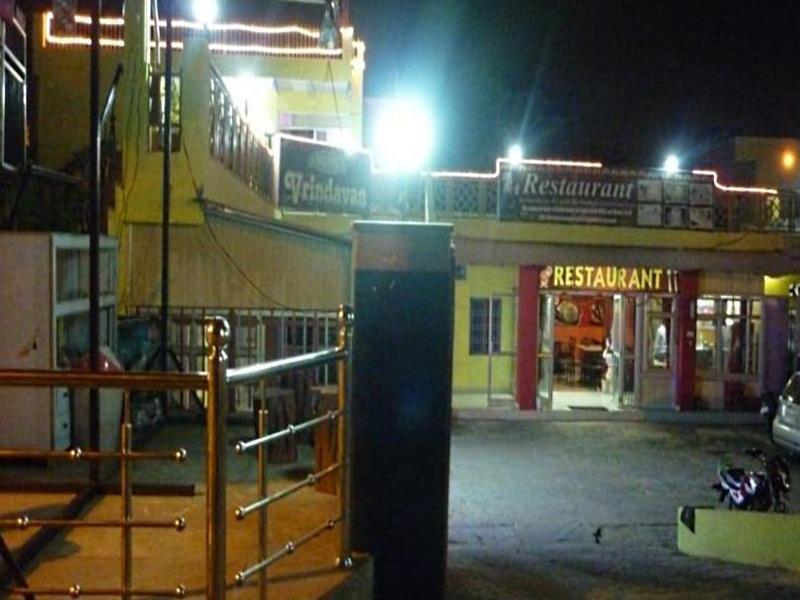 Hotel Vrindavan Fatehpur Sīkri Buitenkant foto